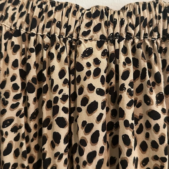 Cheetah Print Mini Skirt - Picture 8 of 9